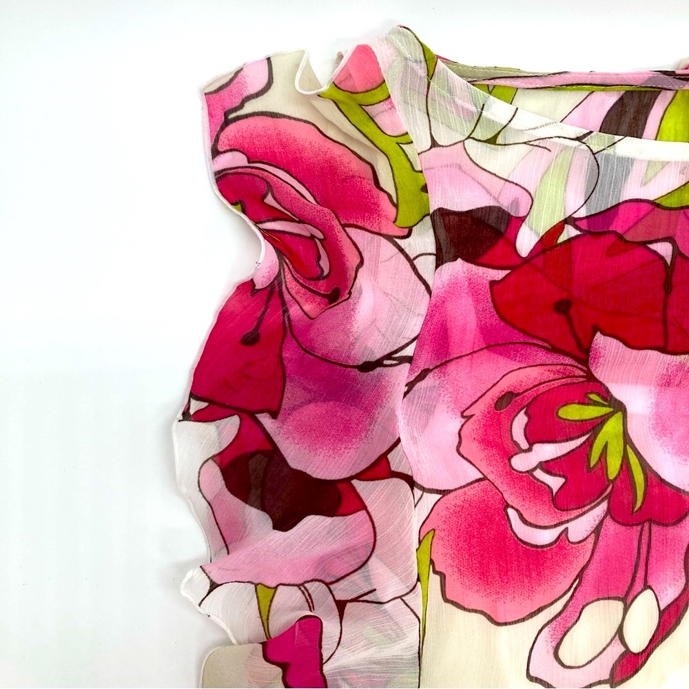 🎉❣️SOLD❣️Host Pick🎉❣️Vintage Flower Ruffled Top - Picture 8 of 15